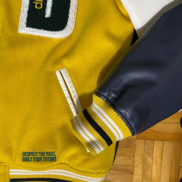 ✨Zara Patch bomber jacket Size M✨ - Picture 10 of 10